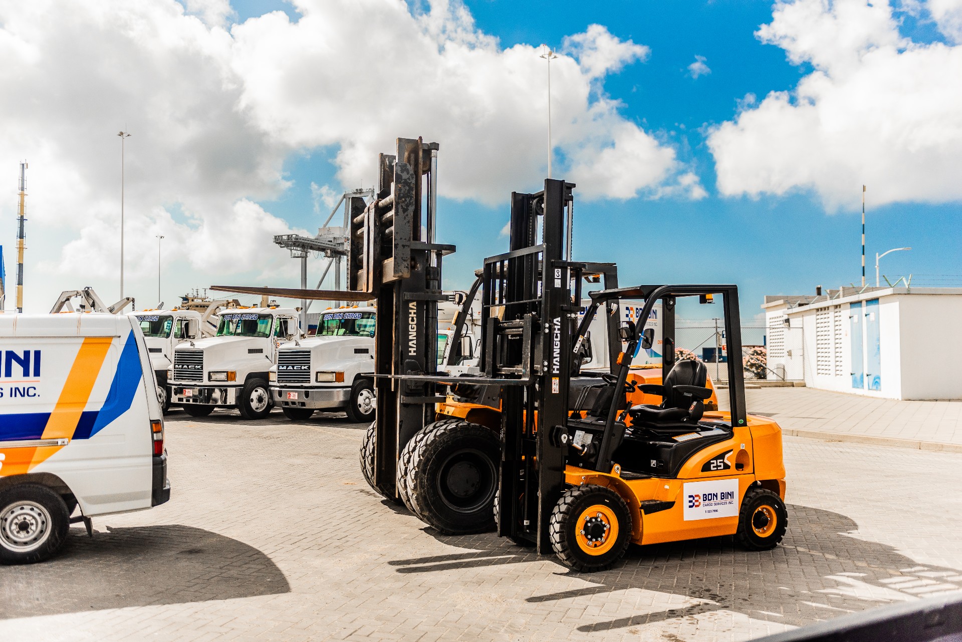 Rental & Other Services Bon Bini Cargo Services Inc.